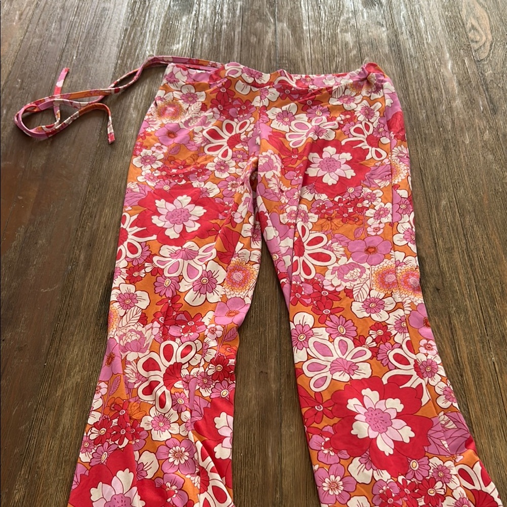 Pink Orange Floral Patterned Flare Pants - Picture 2 of 7